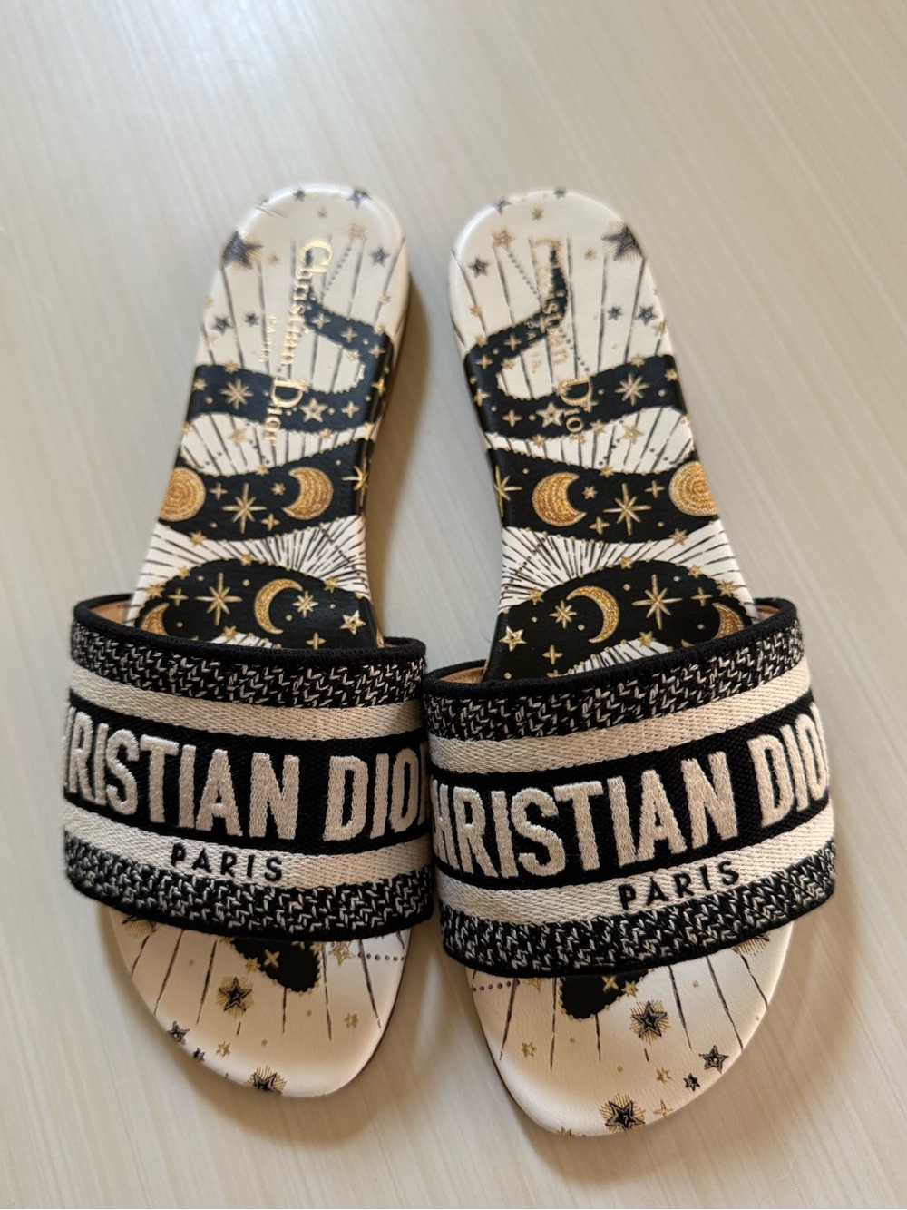 Dior lunar new year capsule DWAY slides (year of the snake, 2025) - Picture 2 of 13